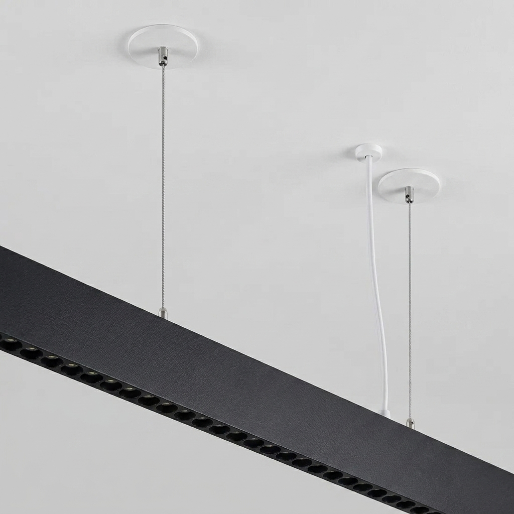 Suspension Linéaire LED - Lumière Précise, Design Minimaliste eispas